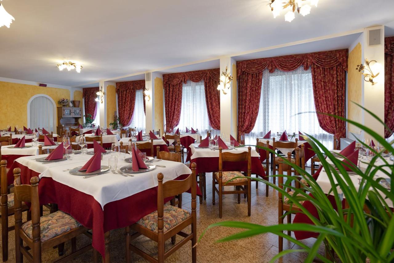 Hotel Europa San Martino Di Castrozza Exterior photo
