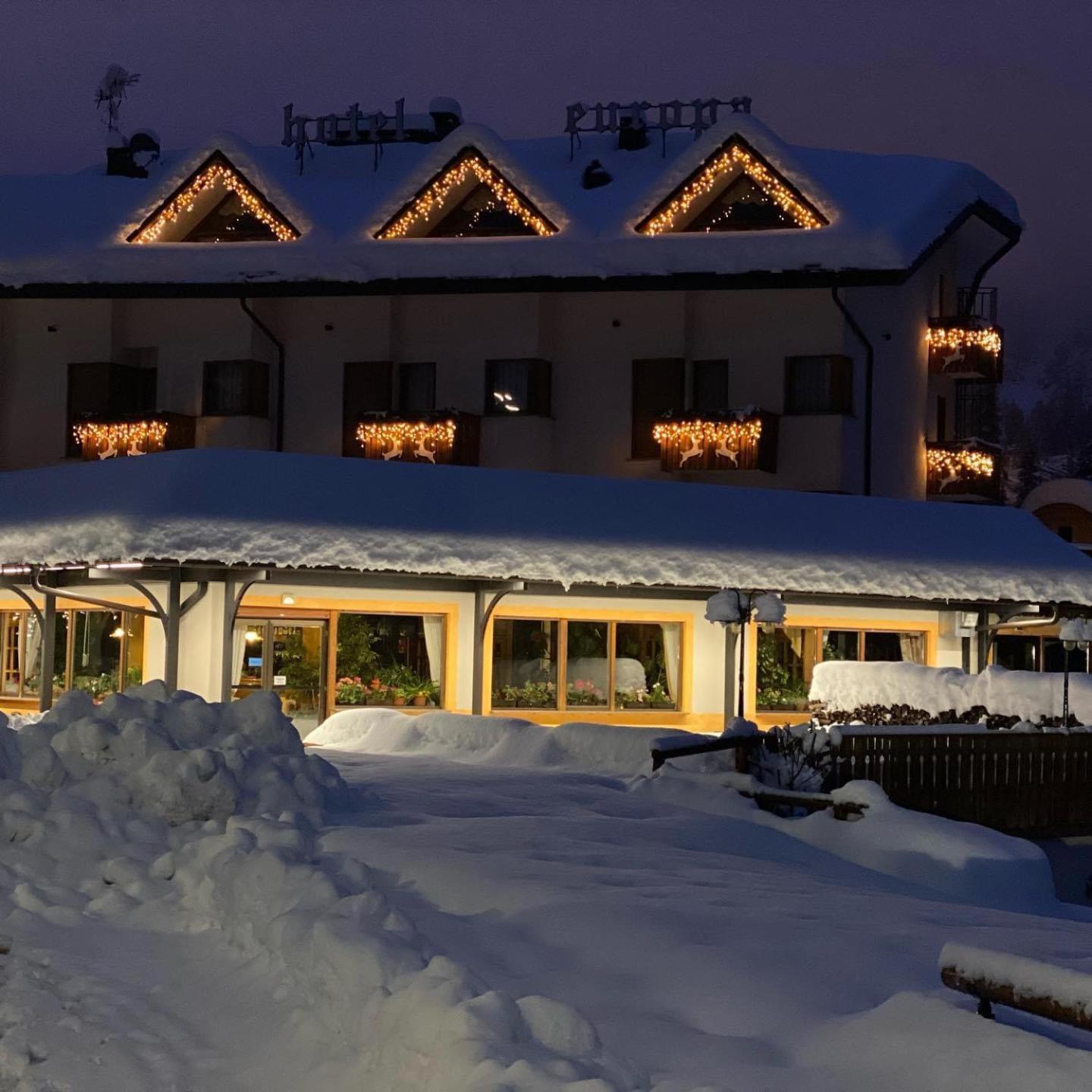 Hotel Europa San Martino Di Castrozza Exterior photo