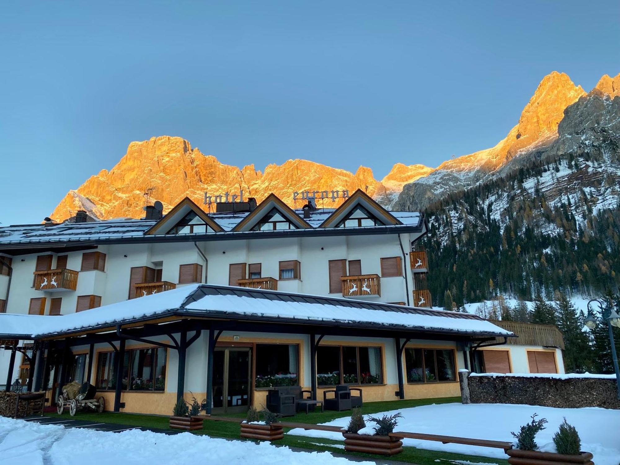 Hotel Europa San Martino Di Castrozza Exterior photo
